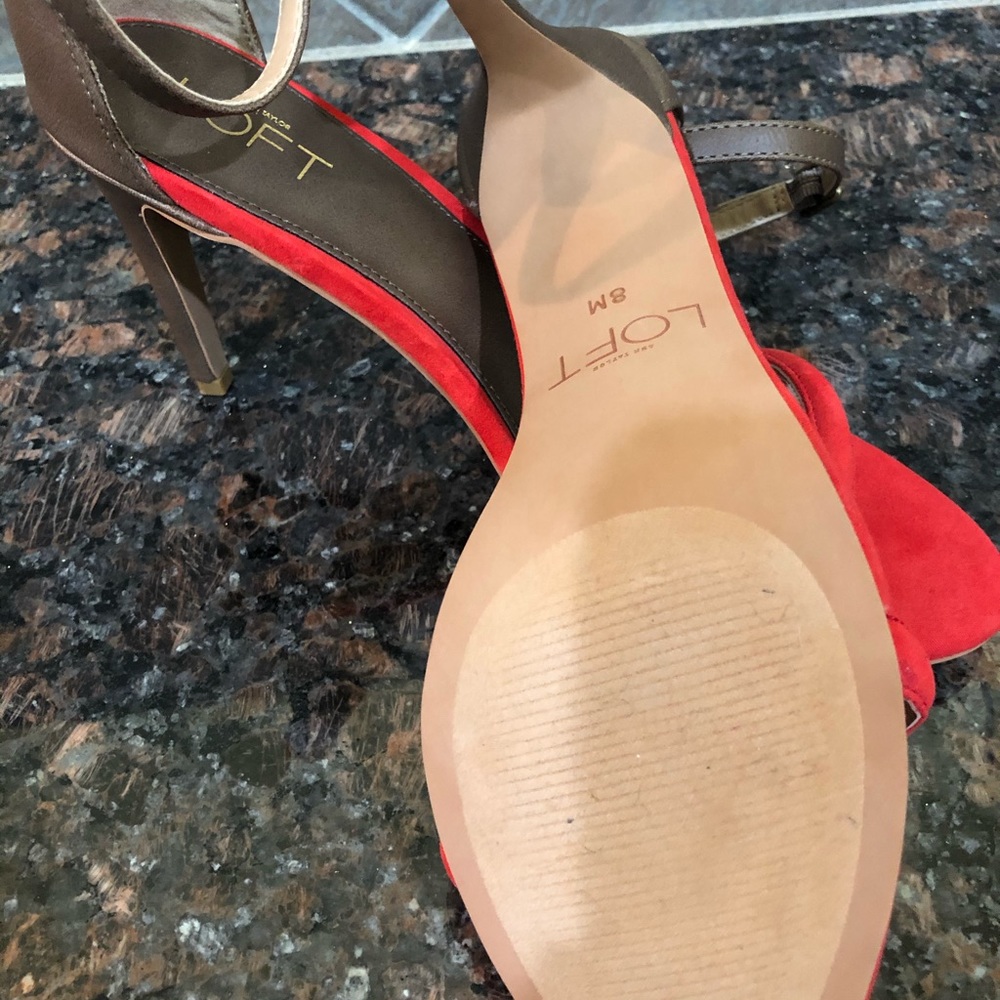 Women’s Loft Shoes with strap